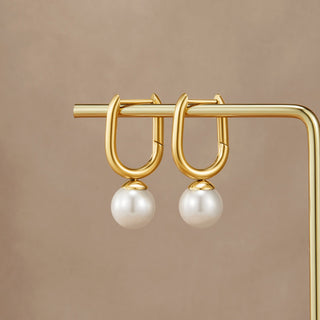 Cora Pearl Hoop Earrings