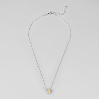 Daisy Pendant Necklace